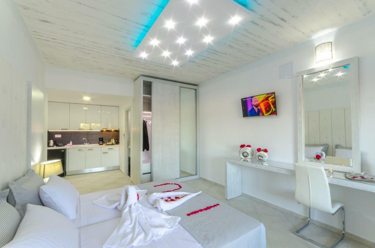 Ftelia Luxury Studio "Quattro" Megali Ammos  Dış mekan fotoğraf